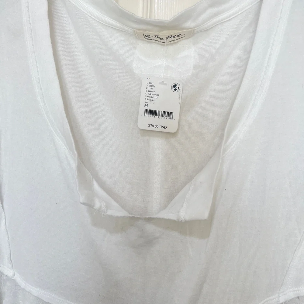 Free people  Clover Babydoll Long Sleeves White Top Sweater M Read Description‎